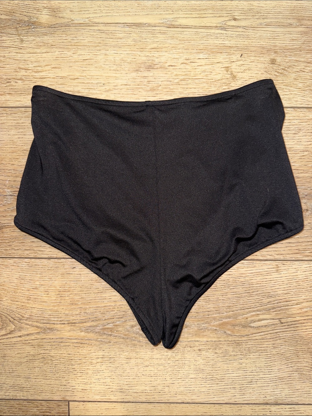 H:ours Boy Short